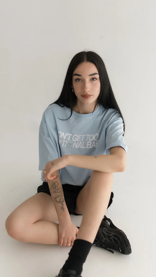 T-shirt Azul Don´t get to Emotional