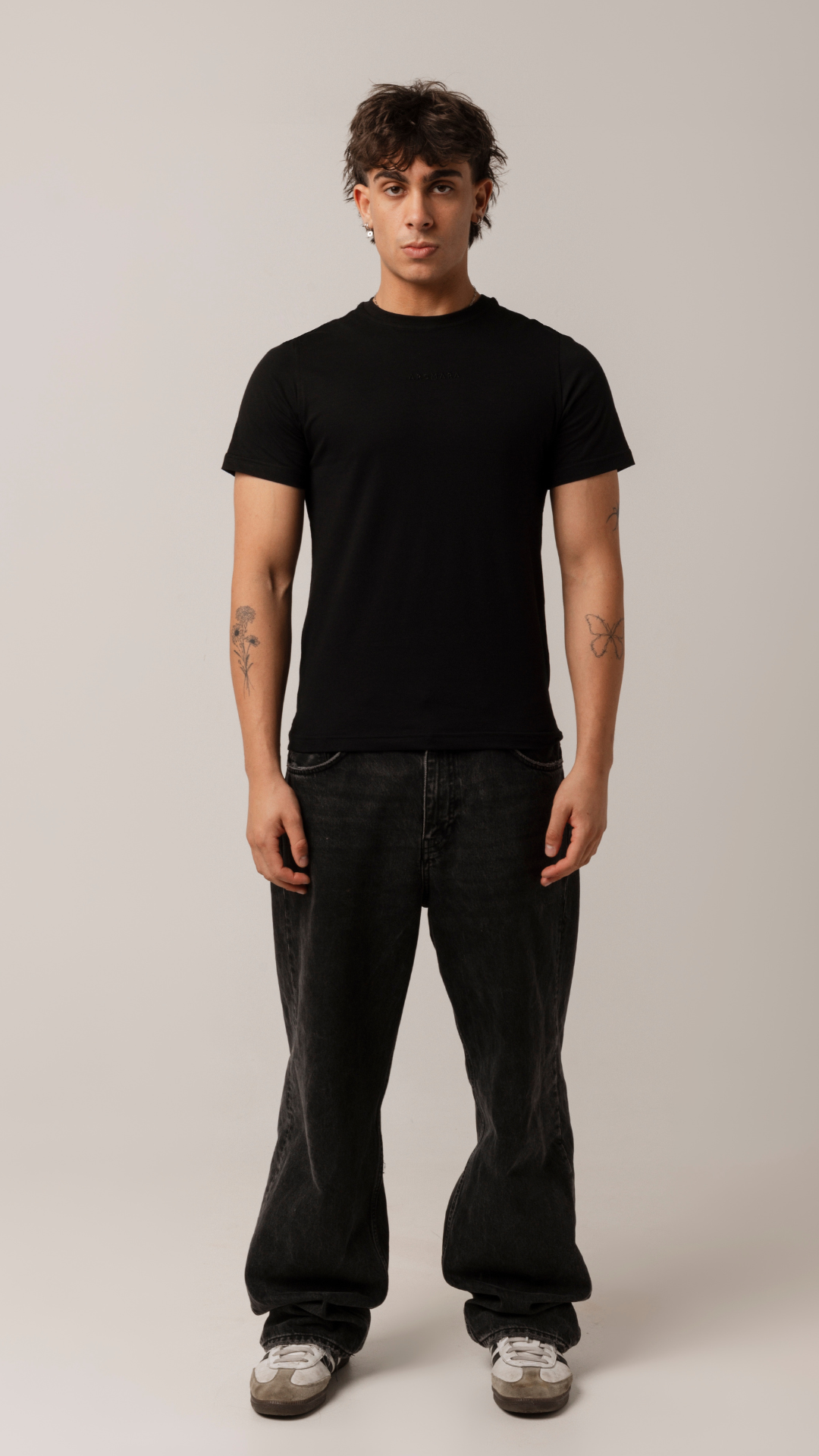 T-shirt ARSMARA Black Slim Fit