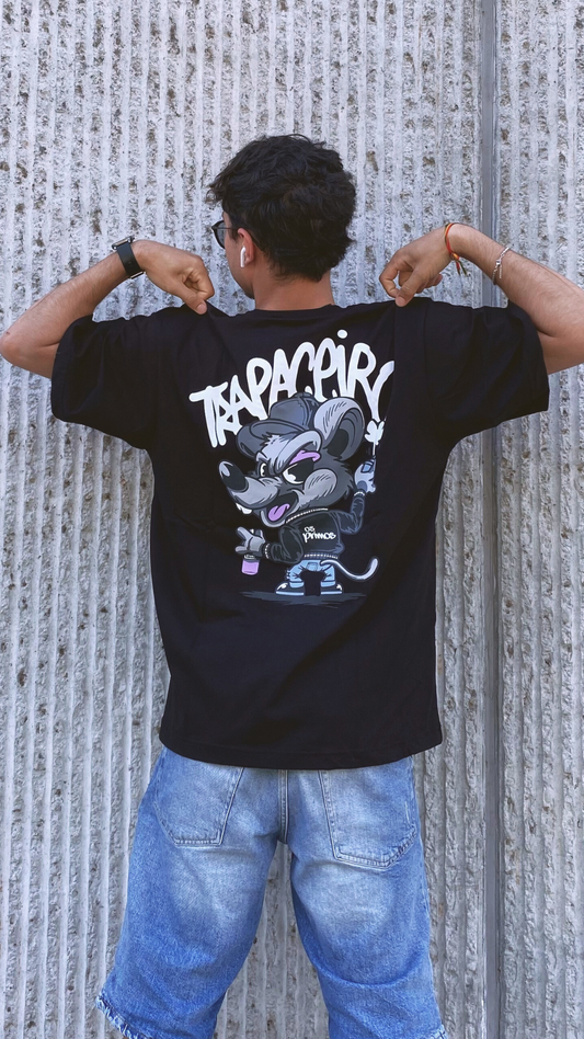 T-shirt Preto Trapaceiro - OS PRIMOS
