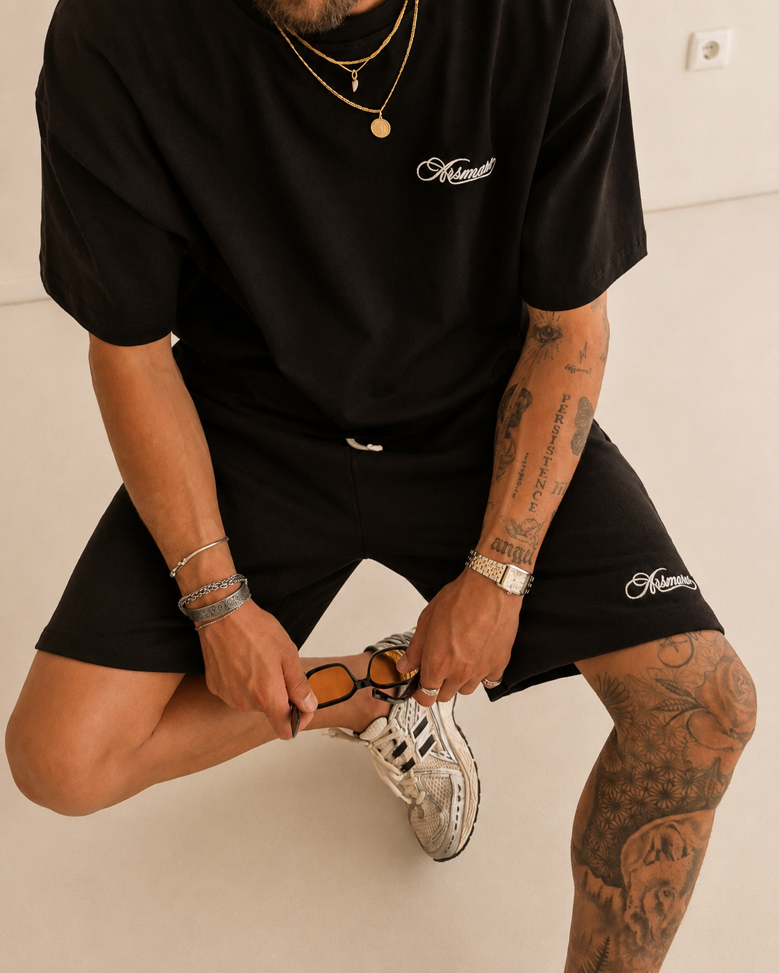 CLUB ISSUE SHORTS