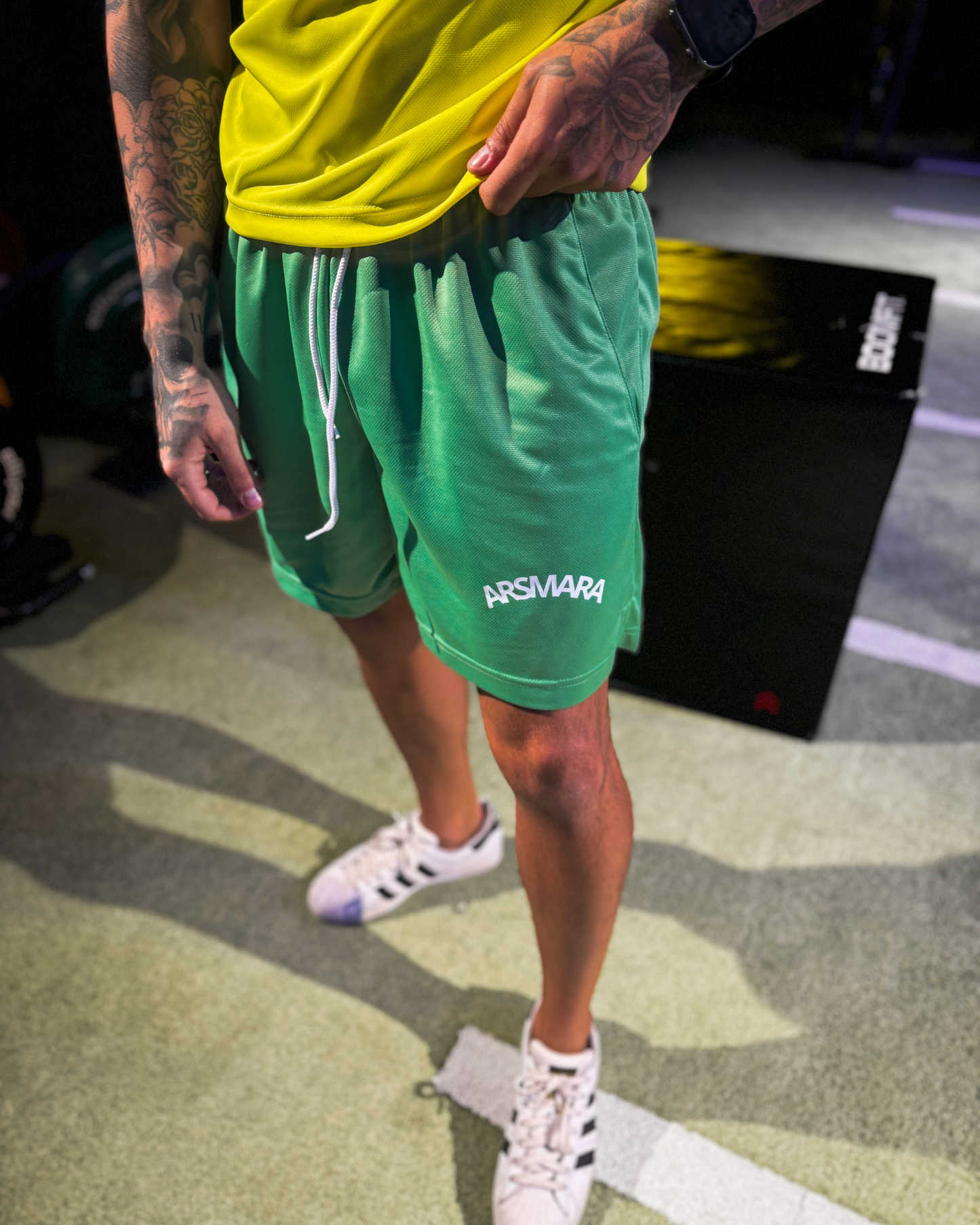BASIC ACTIVE SHORTS