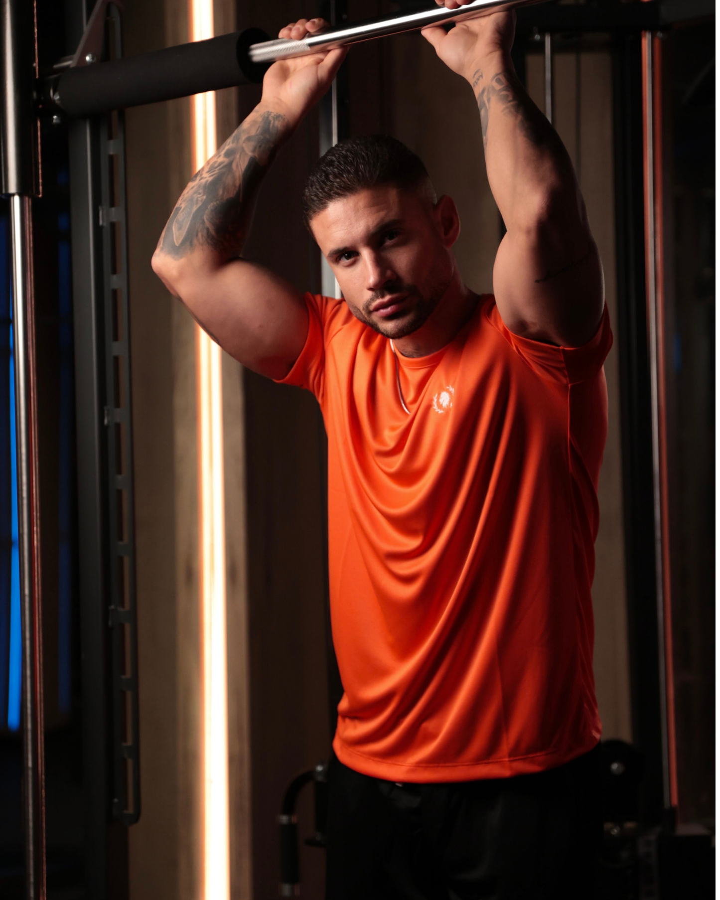 Camiseta deportiva naranja