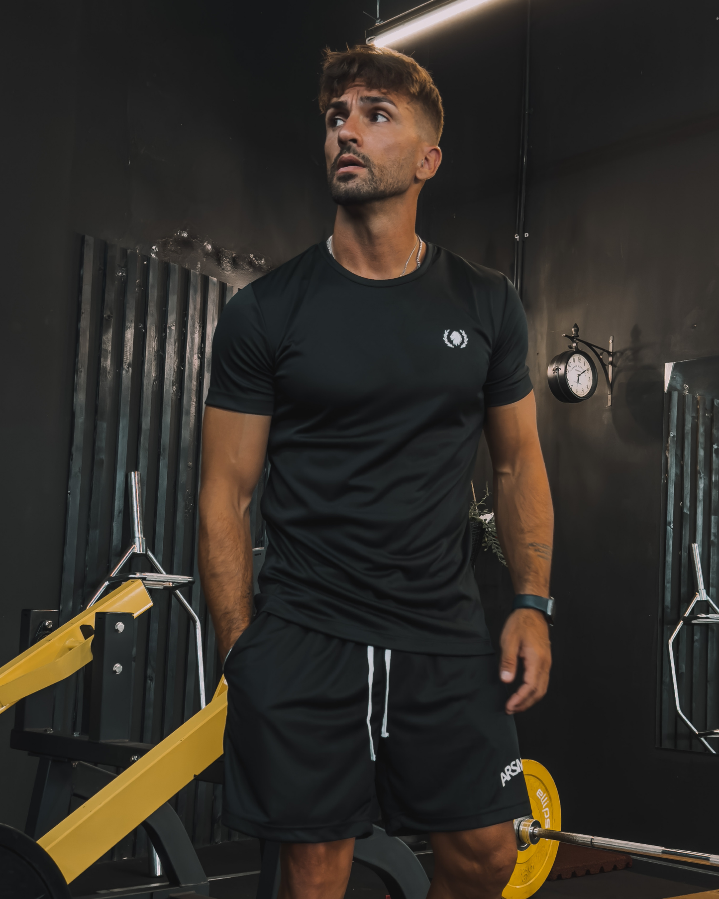 Camiseta deportiva negra