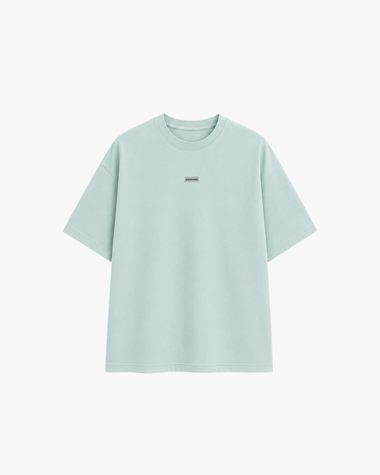 CLASSIC T-SHIRT