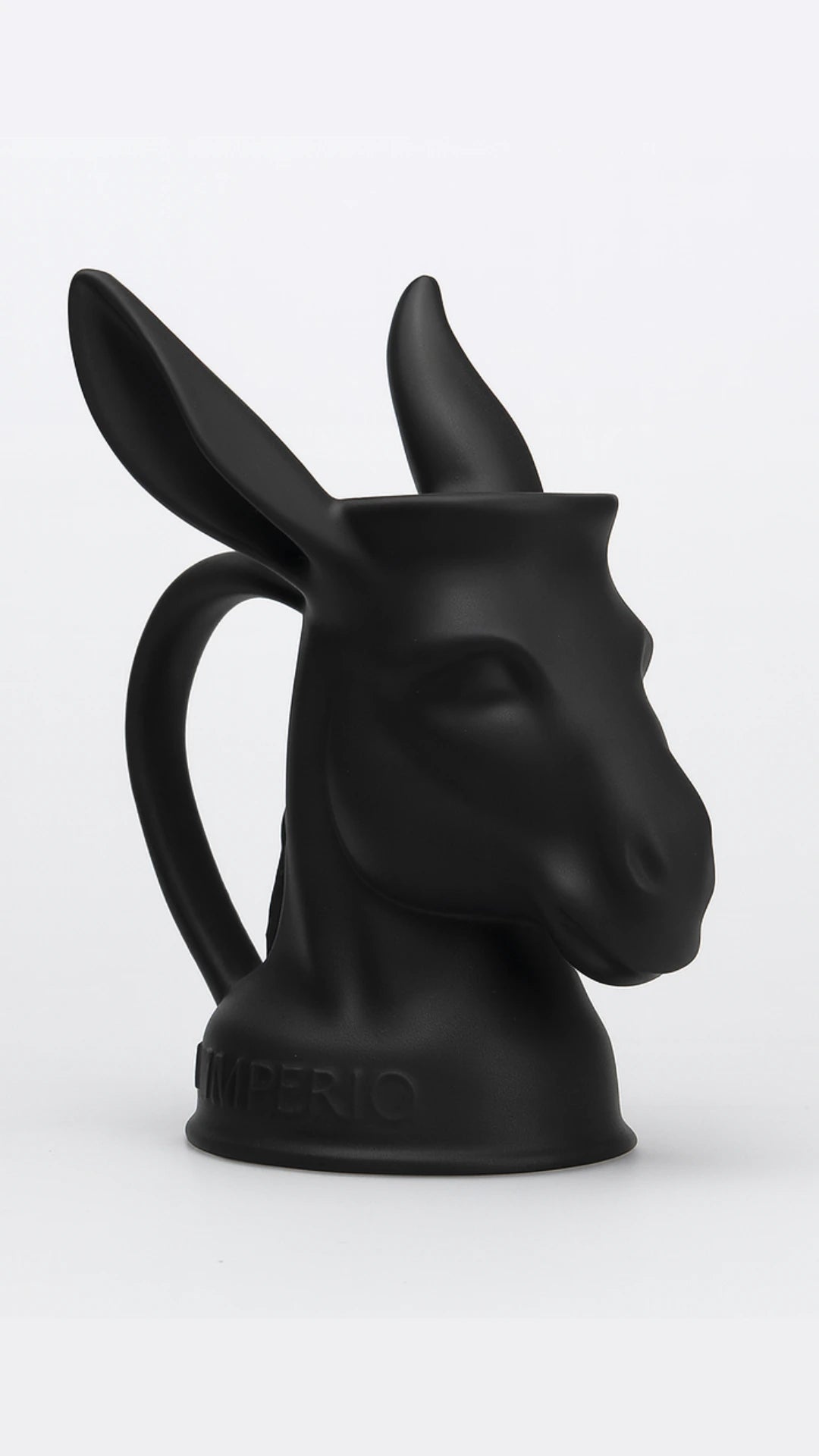 Caneca ‘Meio Burro’ Preta
