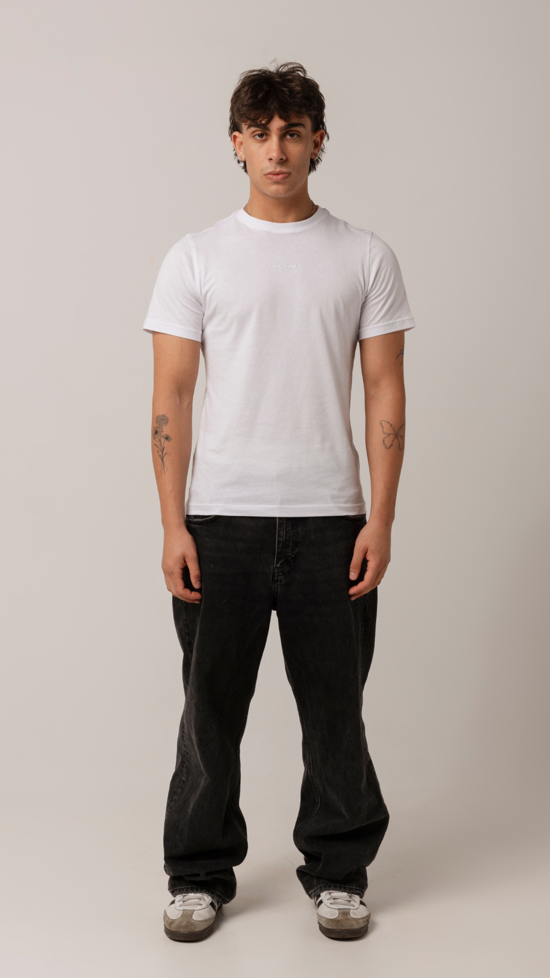 T-shirt ARSMARA White Slim Fit