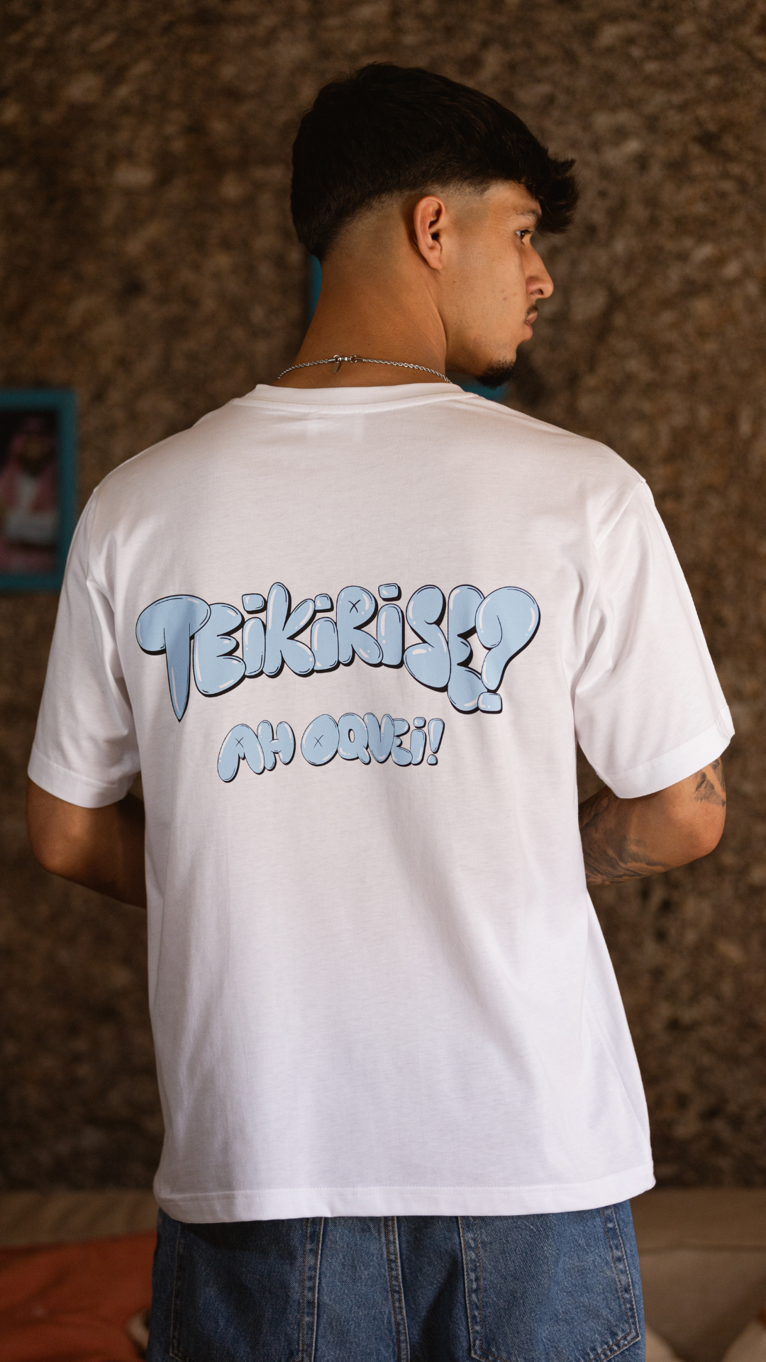 T-shirt branca TEIKIRISE? - JJBóçe